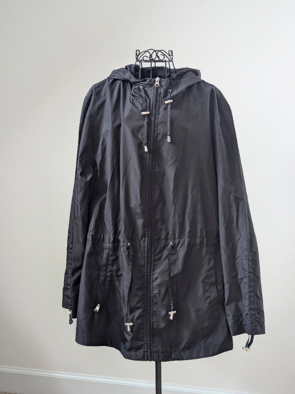 INTL Details Parka in a Pocket Women XXL Black Packable Hooded Jacket